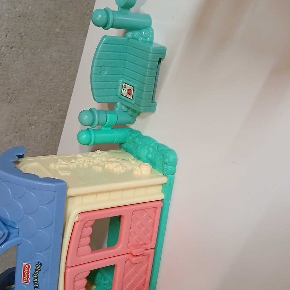 Fisher-Price Little People Cottage And Camper Replacements - Picture 8 of 9